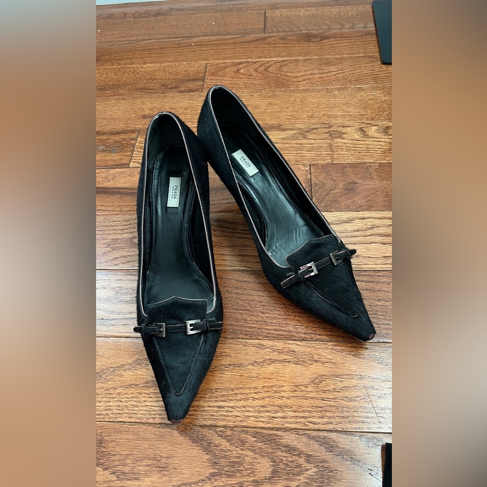 PRADA - Glossy Black Buckle Pointed Toe Pony Hair Low Heel Pumps Sz 41 US 11 - Picture 1 of 12